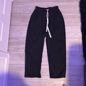 black sweat pants inside cotton outside polyester